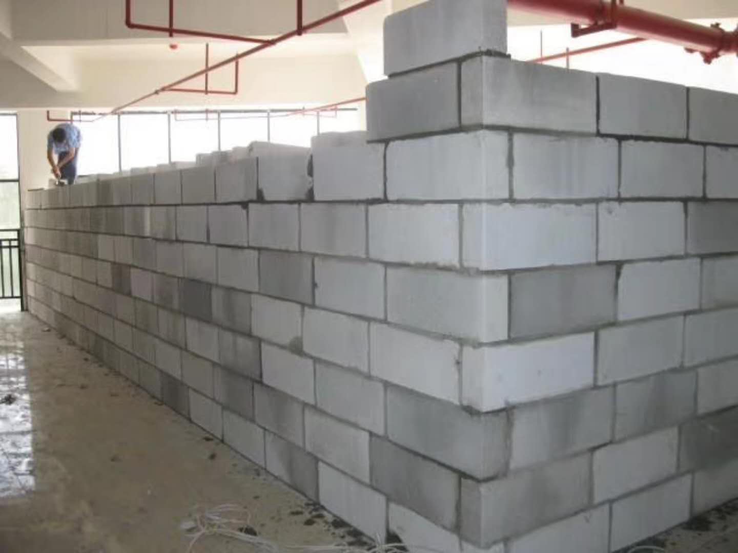 西宁蒸压加气混凝土砌块承重墙静力和抗震性能的研究